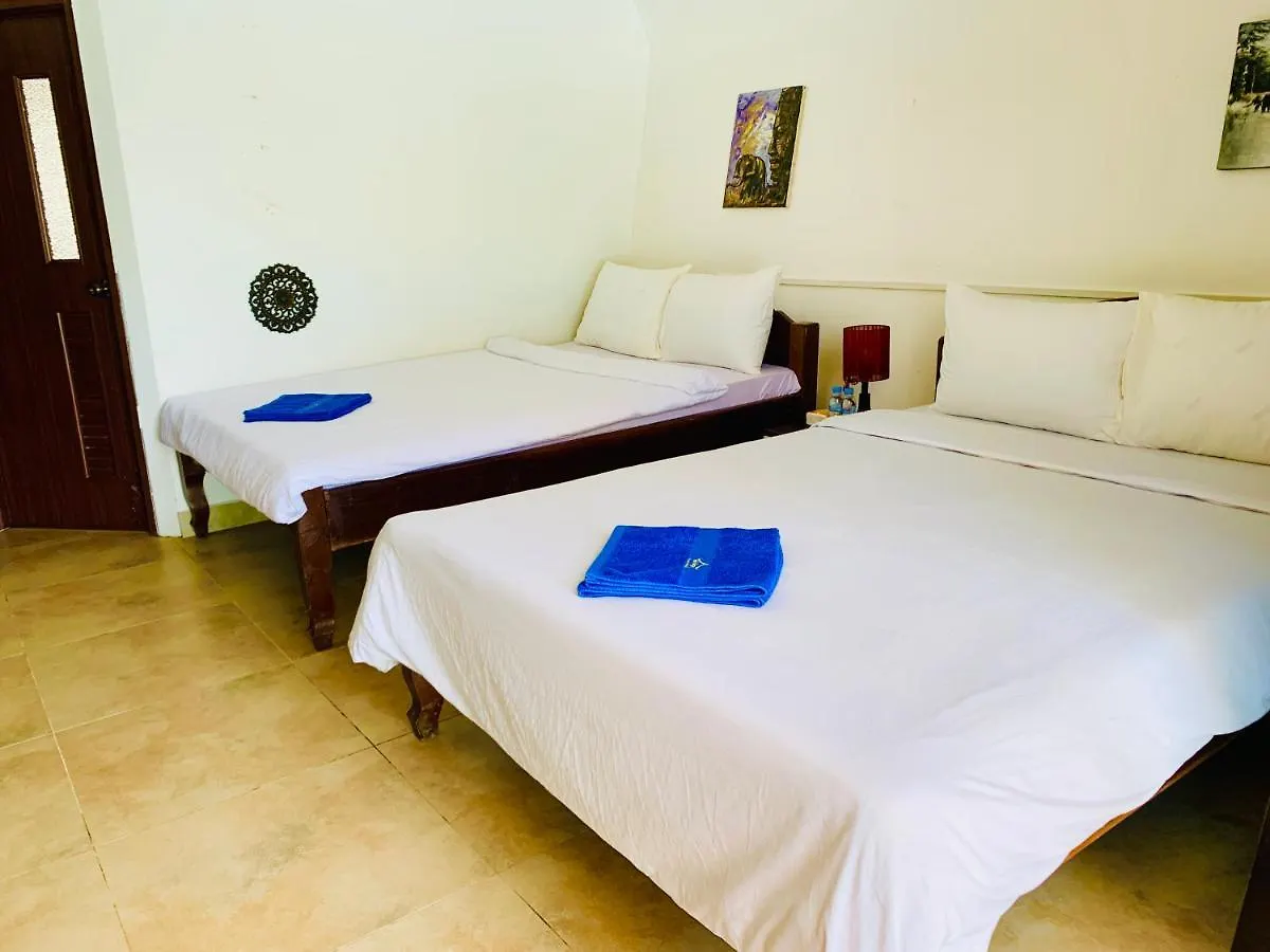 Homestay Resort Koh Rong Sanloem Preăh Sihanŭk